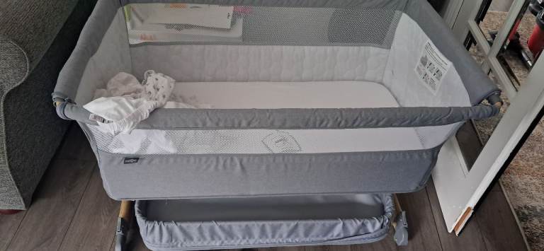 Babylo Next2Me Side Sleeping Crib – Grey, Good Condition