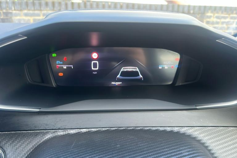  Peugeot 208 1.2 Puretech Allure Hatchback 5dr Petrol Manual Euro 6 s/s 100 Ps