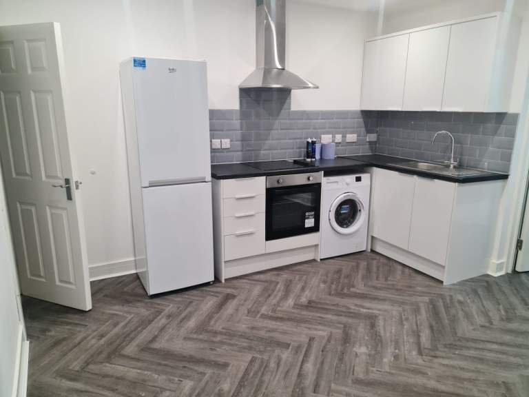 Good 2 Bed Flat to Rent in CV1, 10 minutes walk to Cov City Centre / Train Station 