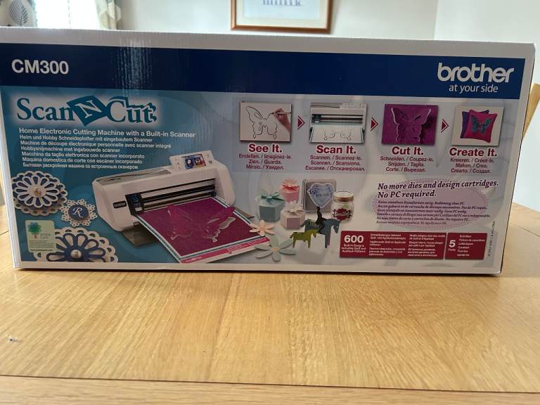 Brother ScanNCut CM300 Digital Cutting Machine – As Good As New