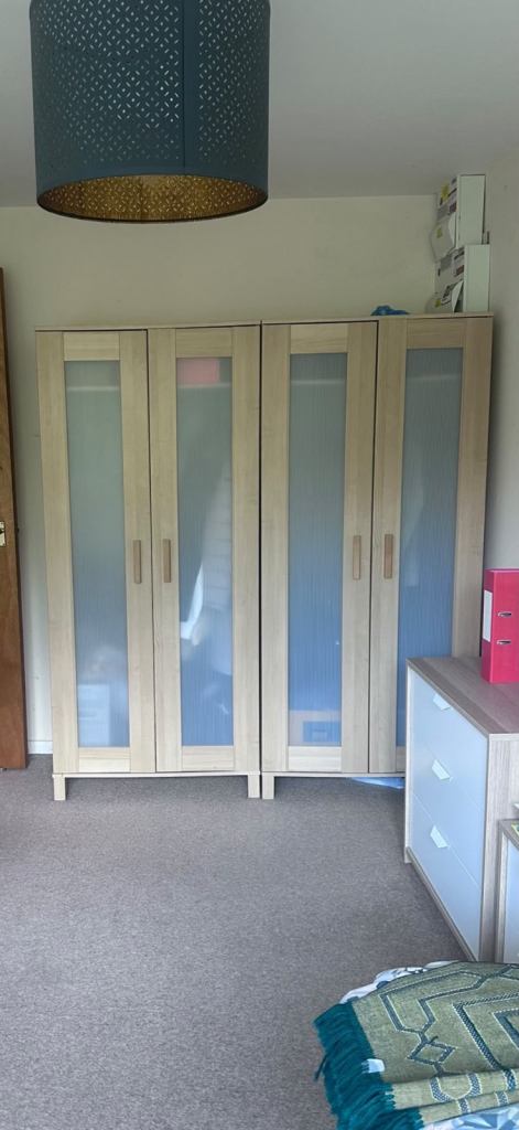 FREE wardrobe 