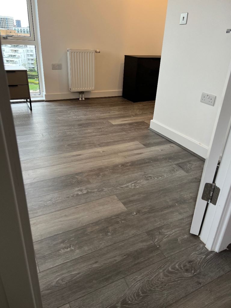Professional Laminate Flooring Supply & Fit | Affordable & Reliable S
