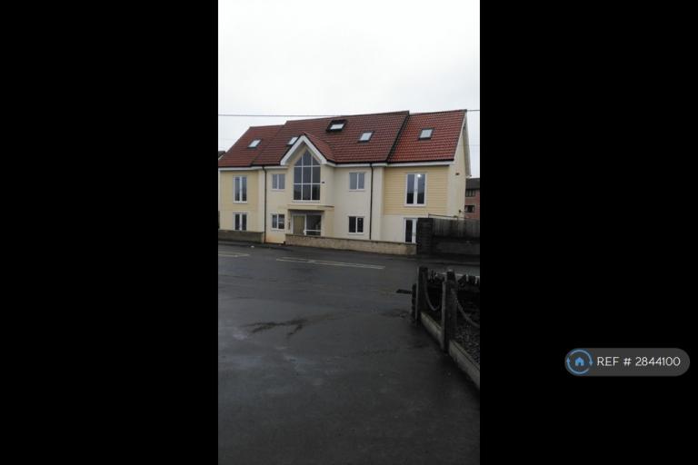 1 bedroom flat in High St, Nailsea, BS48 (1 bed) (#2844100)