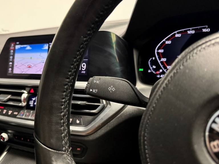 2019 BMW 3 Series 3.0 M340i Saloon 4dr Petrol Auto xDrive Euro 6 (s/s) (374 ps) Saloon Petrol Aut...