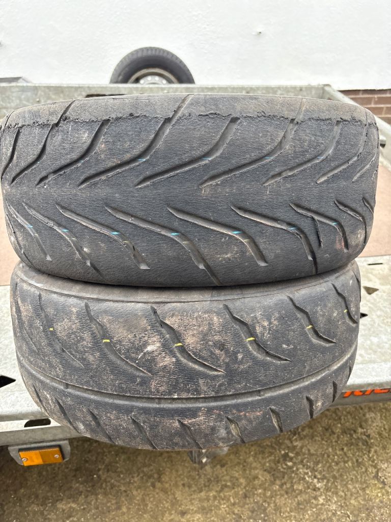 2 205/40 r17 semi slick tyres