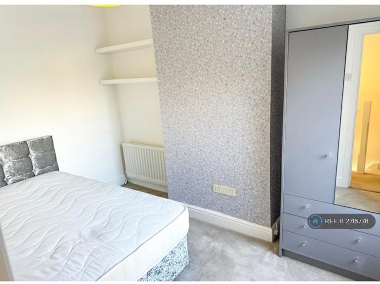 1 bedroom in Castle Avenue, Rochester, ME1 (#2716778)