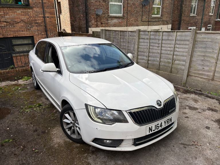 Skoda Superb Greenline 1.6TDI START/STOP