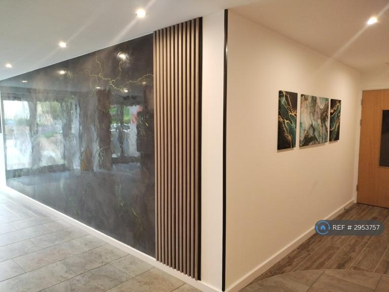 2 bedroom flat in Aspect, Leeds, LS2 (2 bed) (#2953757)