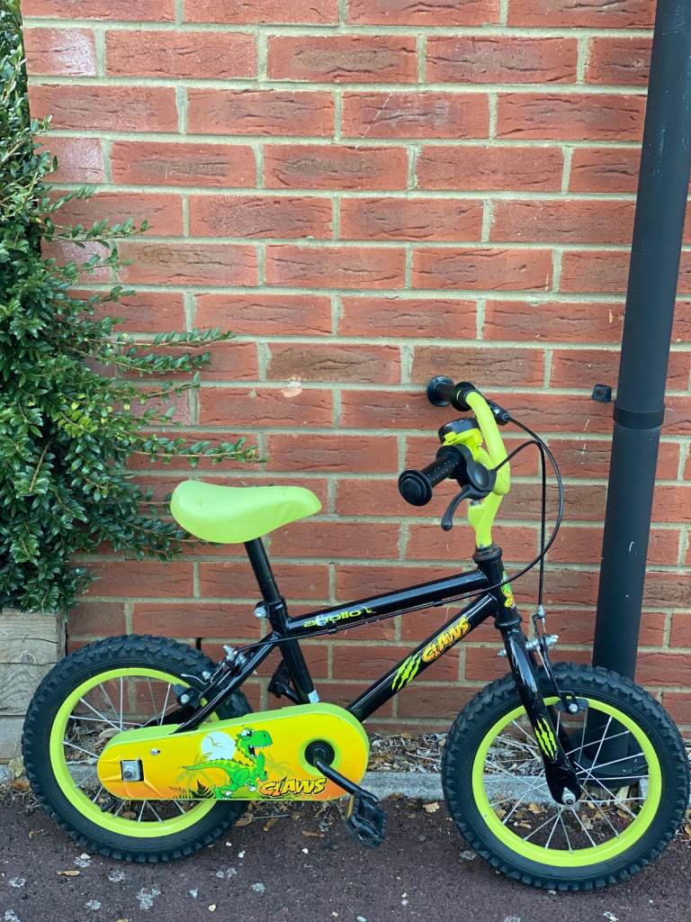 Apollo CLAWS childrens bicycle 