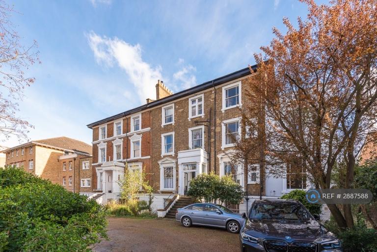 1 bedroom flat in Trinity Rise, London, SW2 (1 bed) (#2887588)
