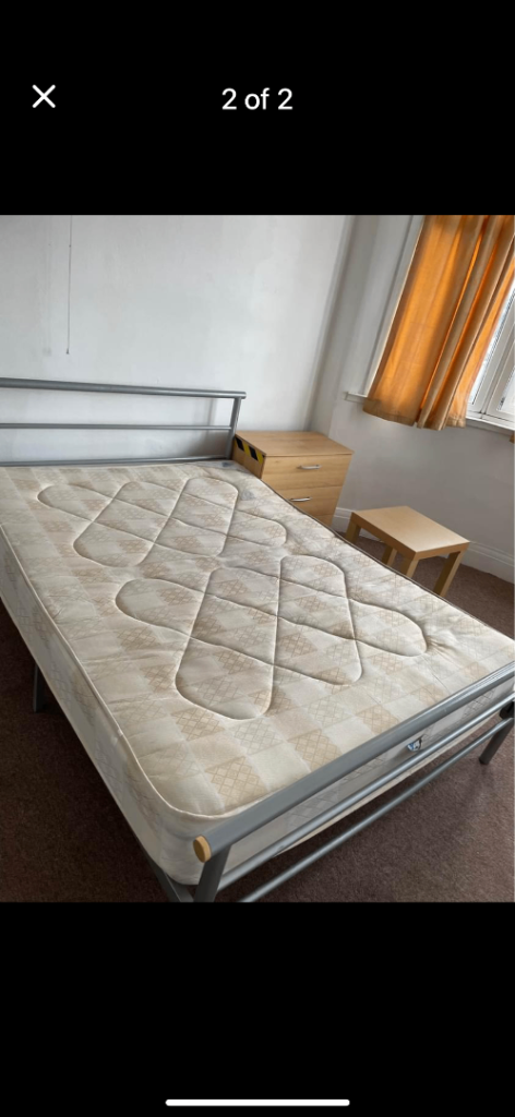 Double room to let