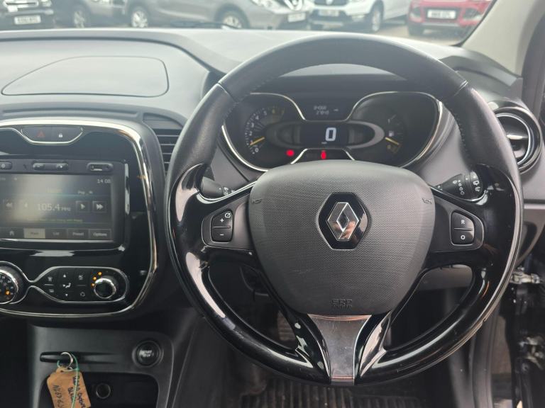 2013 Renault Captur 0.9 TCe ENERGY Dynamique MediaNav Euro 5 (s/s) 5dr HATCHBACK Petrol Manual