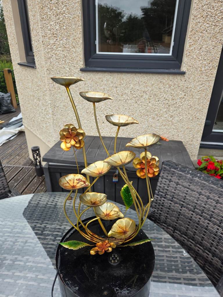 Garden water feature