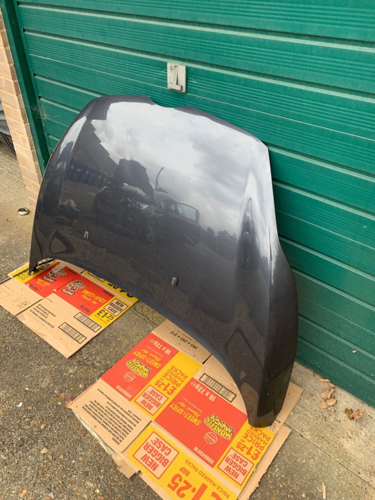 Ford Fiesta MK7 Bonnet