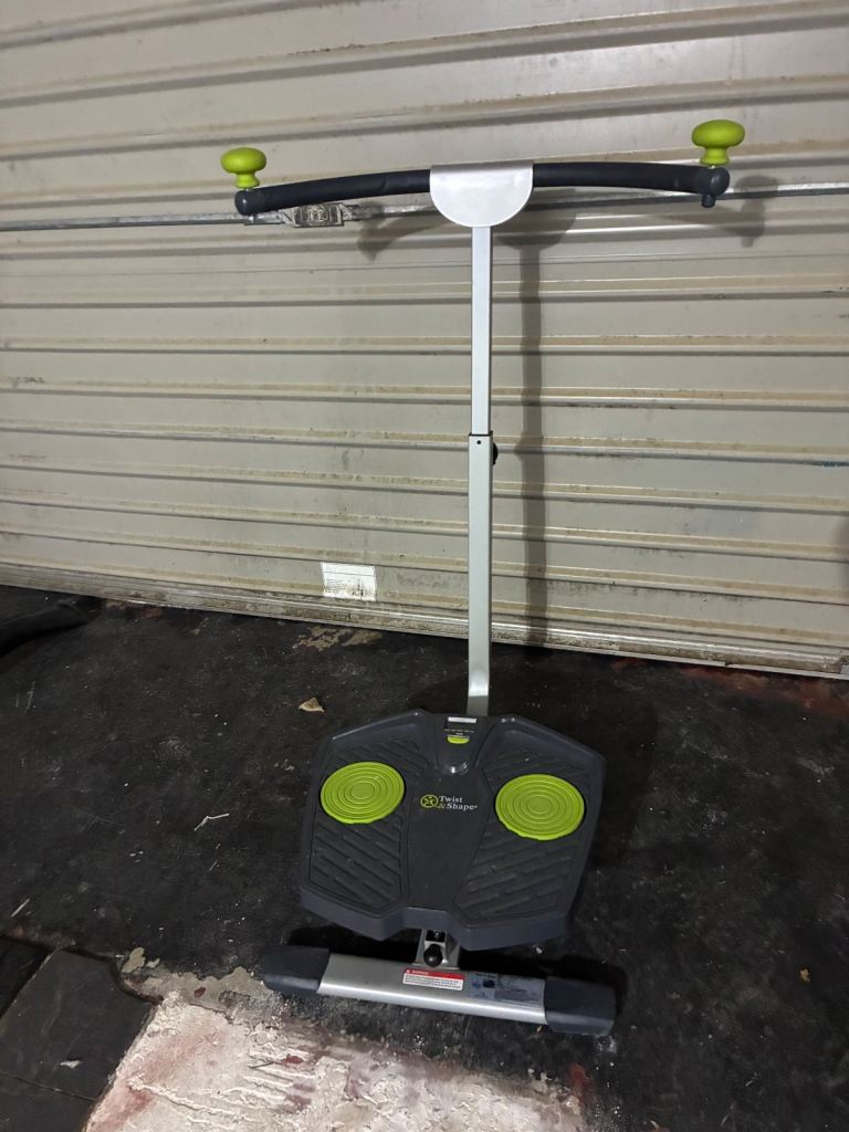 Twist &Shape exercise machine