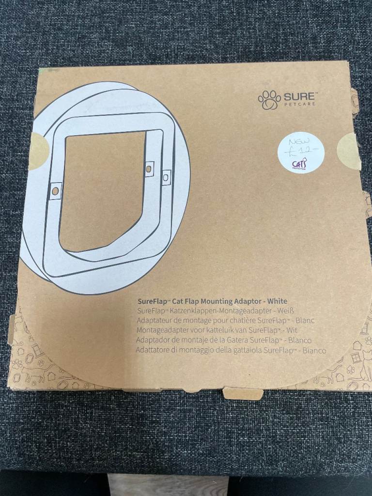 *Brand New* Sure Flap Cat Flap Mounting Adapator 