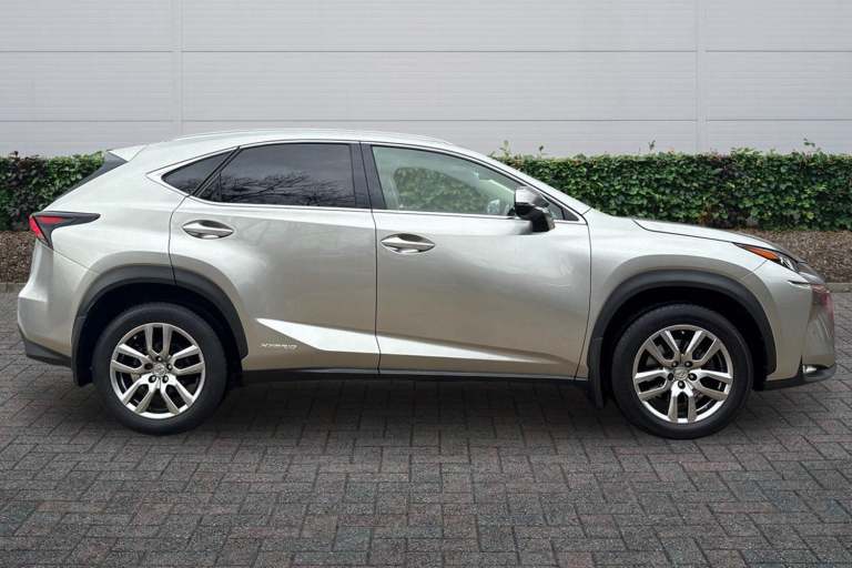 2016 Lexus NX 300h 2.5 Luxury 5dr CVT SUV Hybrid Automatic