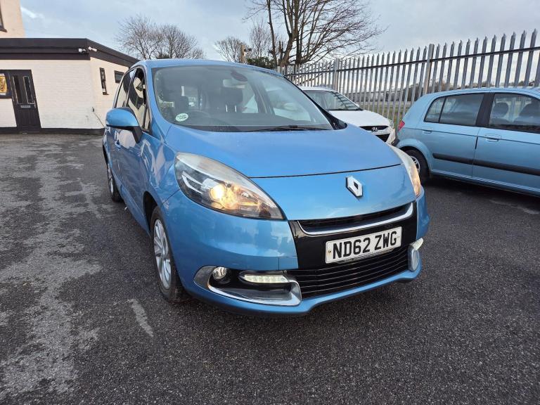 2013 Renault Scenic 1.6 VVT Dynamique TomTom Euro 5 5dr MPV Petrol Manual