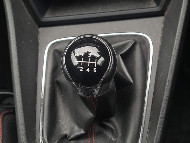 2015 SEAT Leon 1.8 TSI FR Sport Tourer Euro 6 (s/s) 5dr ESTATE Petrol Manual