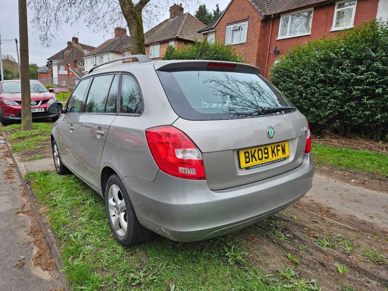 Skoda Fabia 1.6Cc Semi Automatic