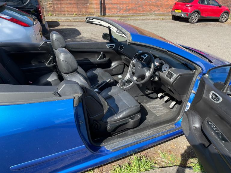 Peugeot, 307, Convertible, 2005, Manual, 1587 (cc), 2 doors