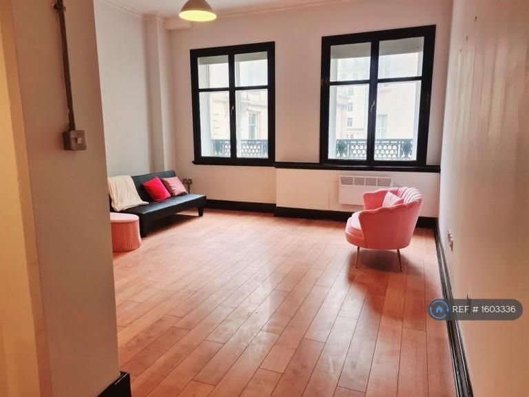 2 bedroom flat in Exchange St East, Liverpool, L2 (2 bed) (#1603336)