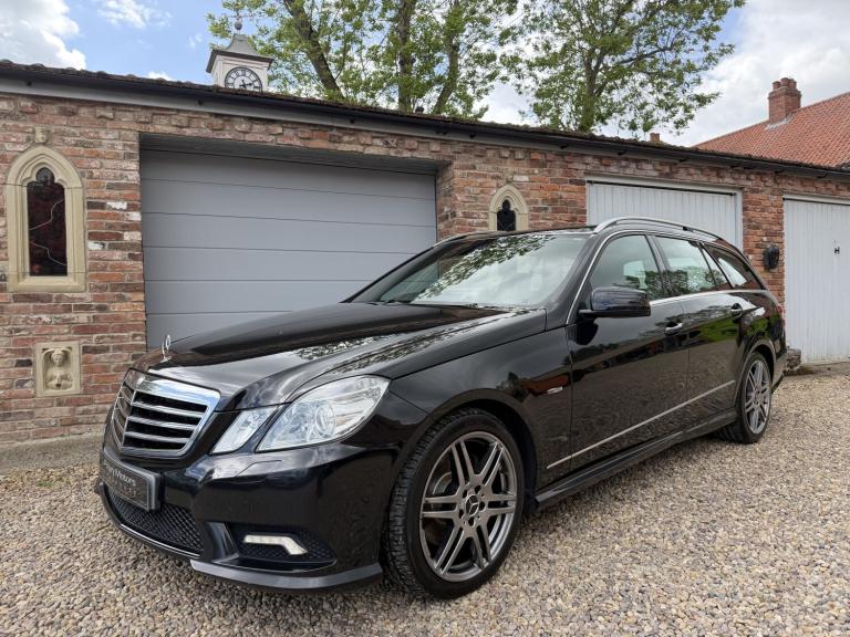 MERCEDES-BENZ E CLASS 3.0 E350 CDI V6 BlueEfficiency Sport 2011