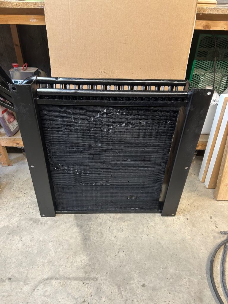 JCB Oil cooler