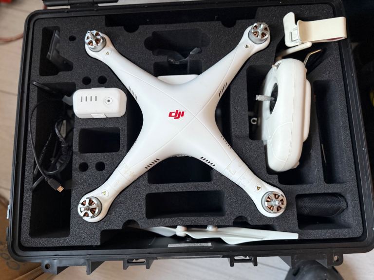 DJI PHANTOM 2 drone 