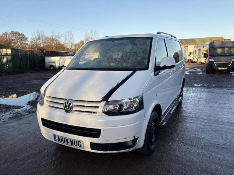 2014 Volkswagen Transporter Transporter T32 Startline TDI BlueMotion Technology Crew Cab DIESEL M...