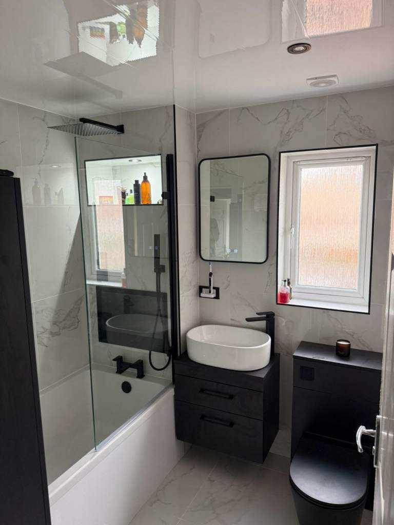 Local Plumber Services 🛁 Emergency Call Outs & Full Bathroom and Kitchen Renovations