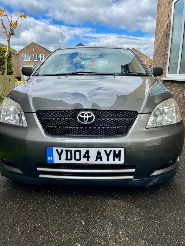 Toyota Corolla AUTOMATIC 2004