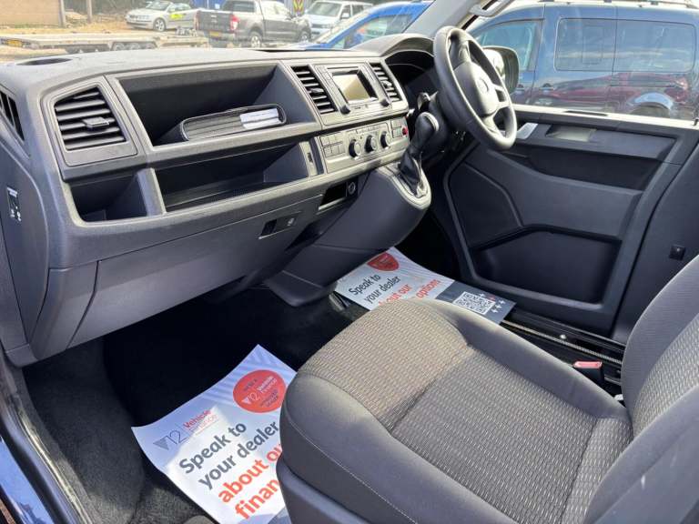 VOLKSWAGEN TRANSPORTER DRIVER TRANSFER WAV WHEELCHAIR ACCESSIBLE VEHICLE 2.0