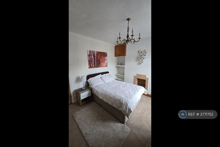 1 bedroom in Exmouth Place, Bradford, BD3 (#2771752)