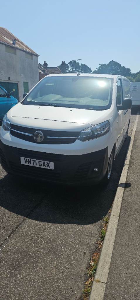 fully equipped vauxhall vivaro pure water window cleaning van plus equipent