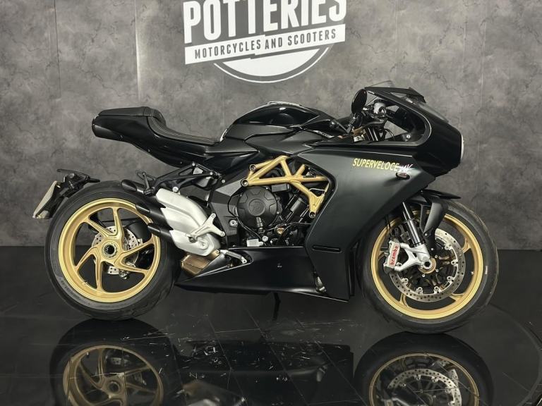 MV Agusta Super Veloce 800 *Premium Prestige Motorcycle*