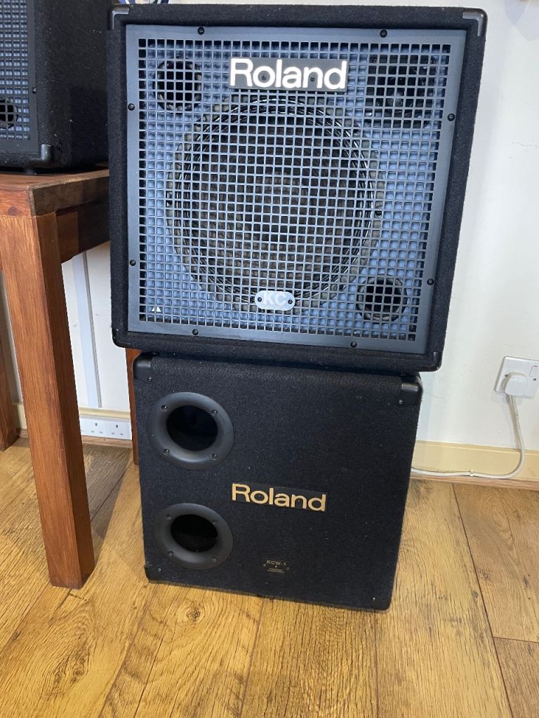 ROLAND AMP + ACTIVE SUB