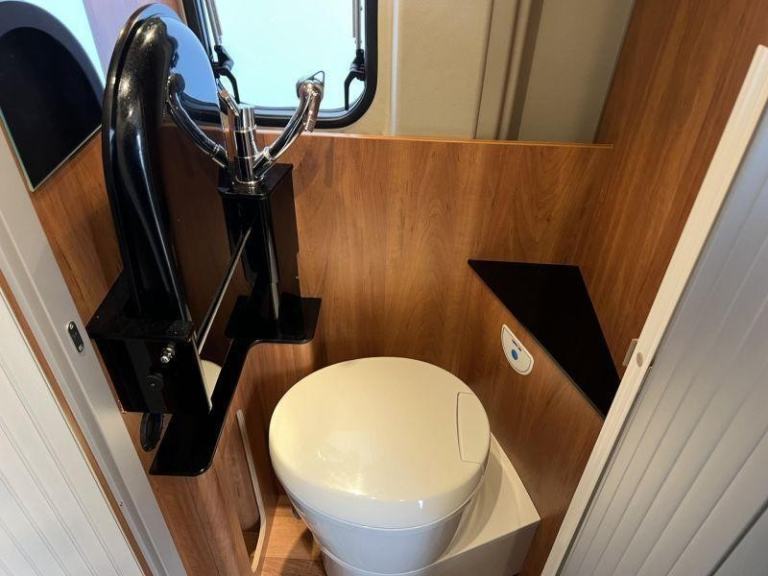 Globecar Globestar 600L