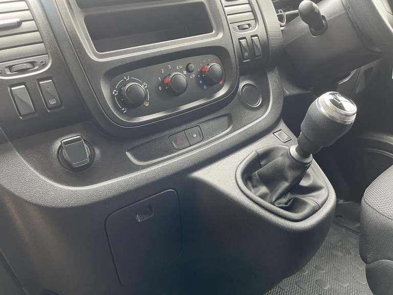 2021 Renault Trafic SL28 ENERGY dCi 120 Business Van PANEL VAN DIESEL Manual