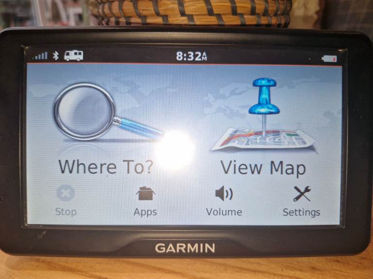 Satnav - Garmin camper 760