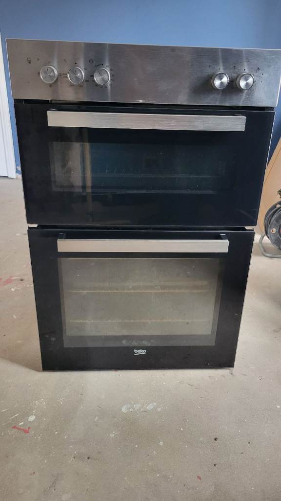 Beko Double Oven Cooker