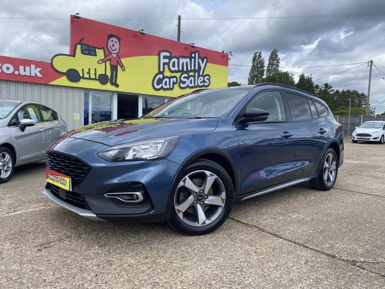 FORD FOCUS 1.0 ACTIVE 1 OWNER FROM NEW LOVELY CONDITION NEW MAJOR SERVICE MOT