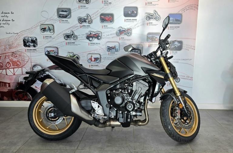 2025 Honda CB1000SP Hornet