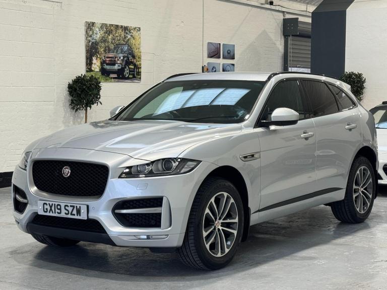 2019 Jaguar F-Pace 2.0 D180 R-Sport SUV 5dr Diesel Auto AWD Euro 6 (s/s) (180 ps) ESTATE Diesel A...