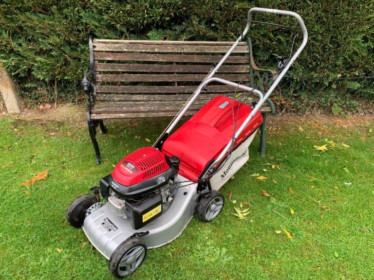 Honda Mountfield Petrol Lawnmower Easy Start Honda OHC Engine Serviced & Sharpened VGC I Can Deliver