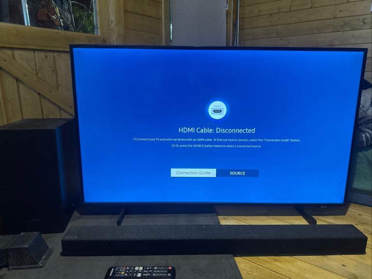 Samsung UE43AU8000KXXU 4K Ultra HD HDR LED Smart TV with sound system and remote