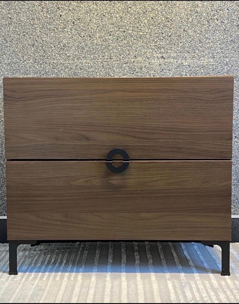 Chest of 2 drawers