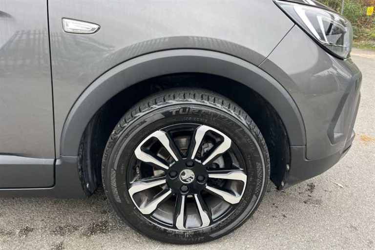 2021 Vauxhall Crossland 1.2i (83 PS) SE 5 Door Petrol SUV *** 1 Private Owner from New *** SUV Pe...