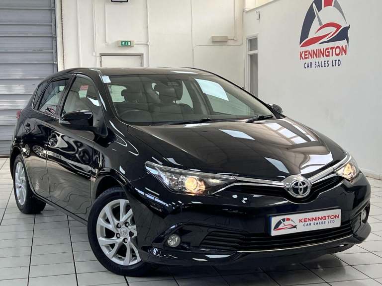 2017 Toyota Auris 1.2T Icon TSS 5dr HATCHBACK PETROL Manual