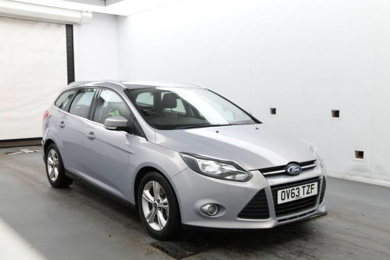 2013 Ford Focus 1.6 TDCi Zetec Euro 5 (s/s) 5dr ESTATE Diesel Manual
